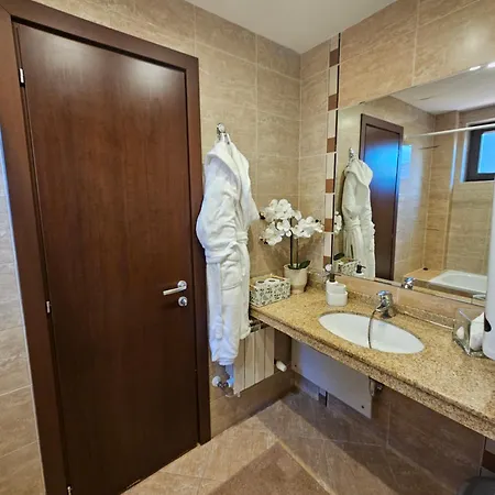 Zax B7 In Terra Complex אתר נופש