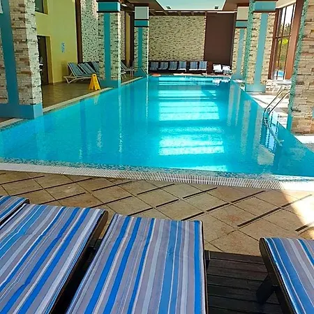 Zax B7 In Terra Complex Üdülőközpont Banszko